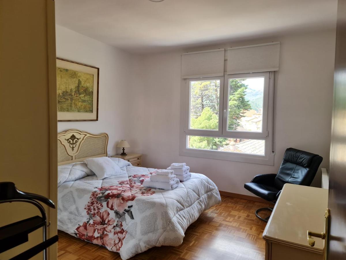 Marsupilami Apartment Pobla de Segur Luaran gambar